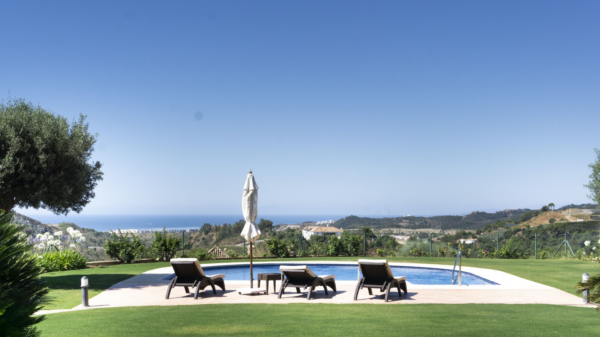 Luxurious villa for sale in Marbella Club Golf Resort, Benahavis