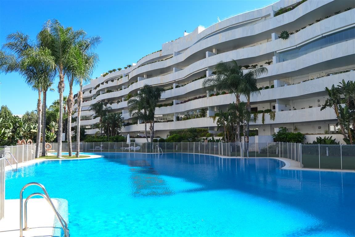 Lujoso apartamento en Puerto Banús, Costa del Sol