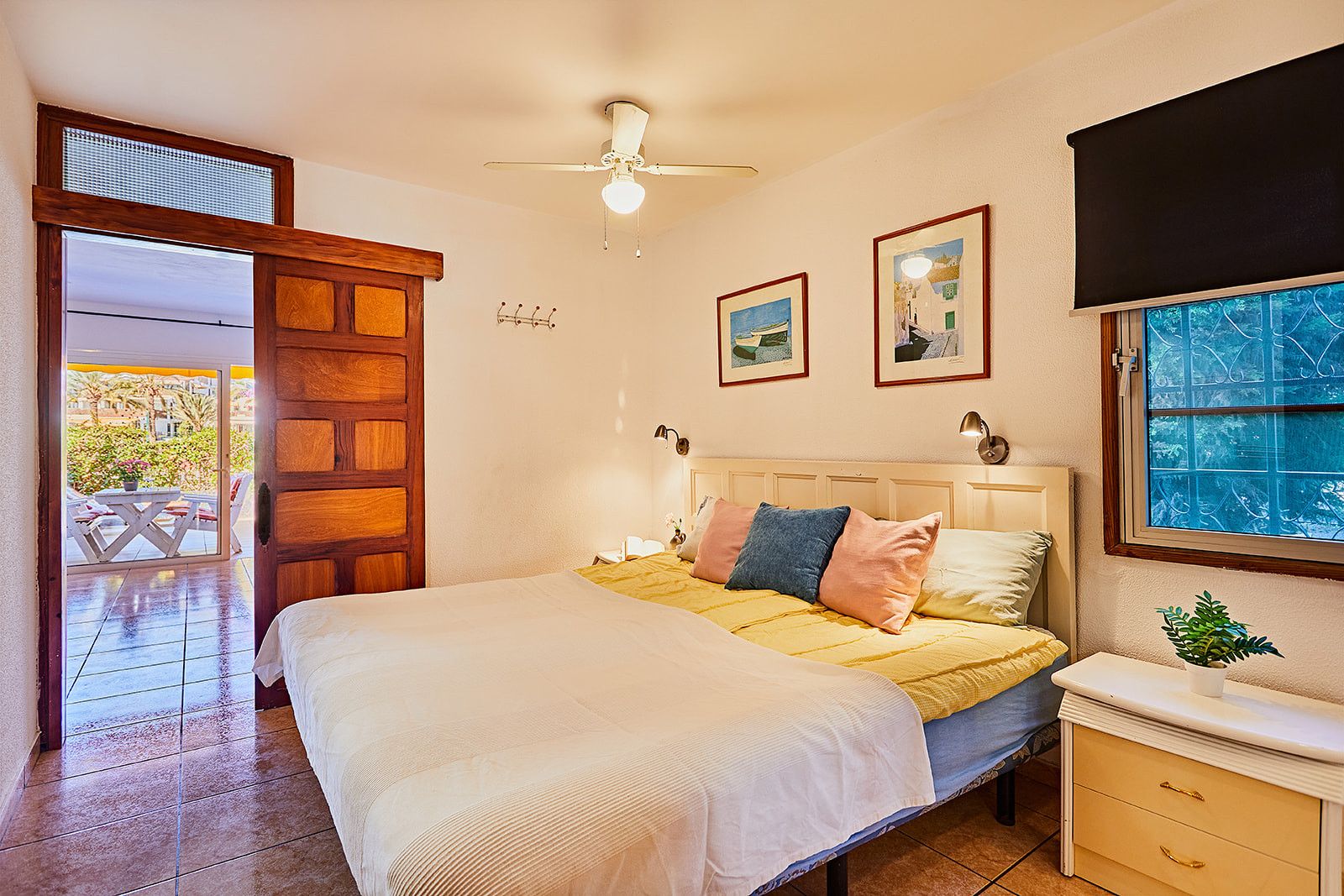 Cozy corner apartment in Monte Rojo Garden!