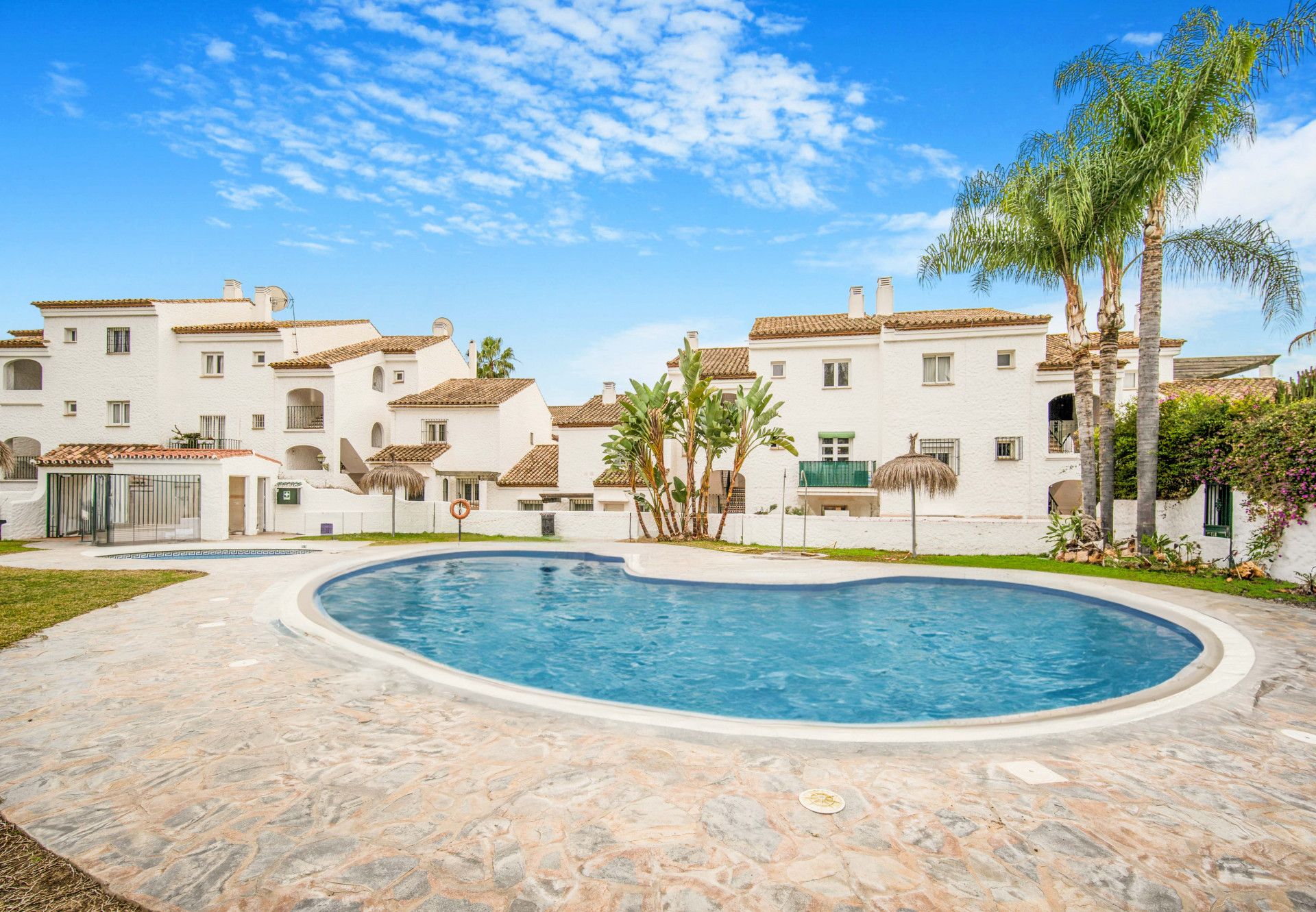 Impeccably reformed two bedroom townhouse located in a residential area of El Paraiso, Estepona