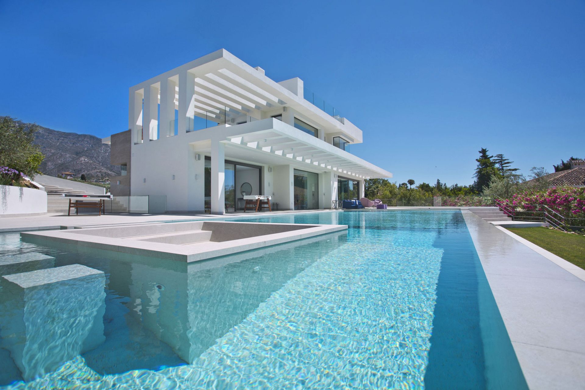 Villa en alquiler en Altos de Puente Romano, Marbella