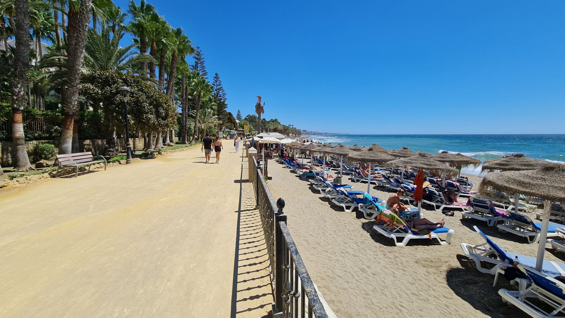 Attention! The only apartment for sale in Las Cañas Beach, beach side of Marbella's Golden Mile!