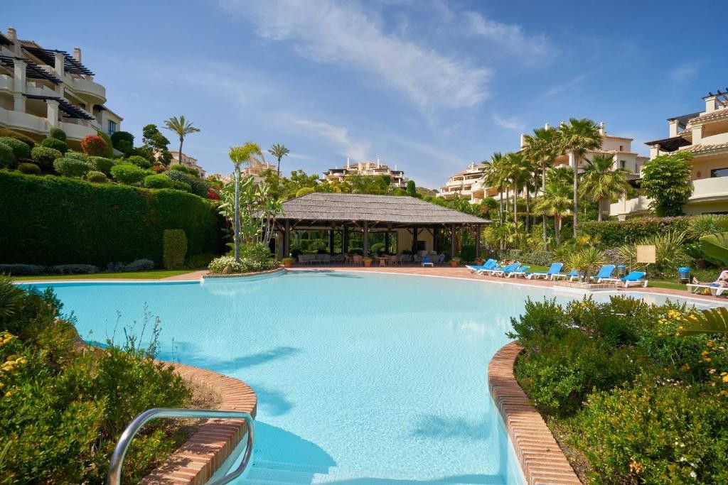 Penthouse for sale in Benahavis, Costa del Sol