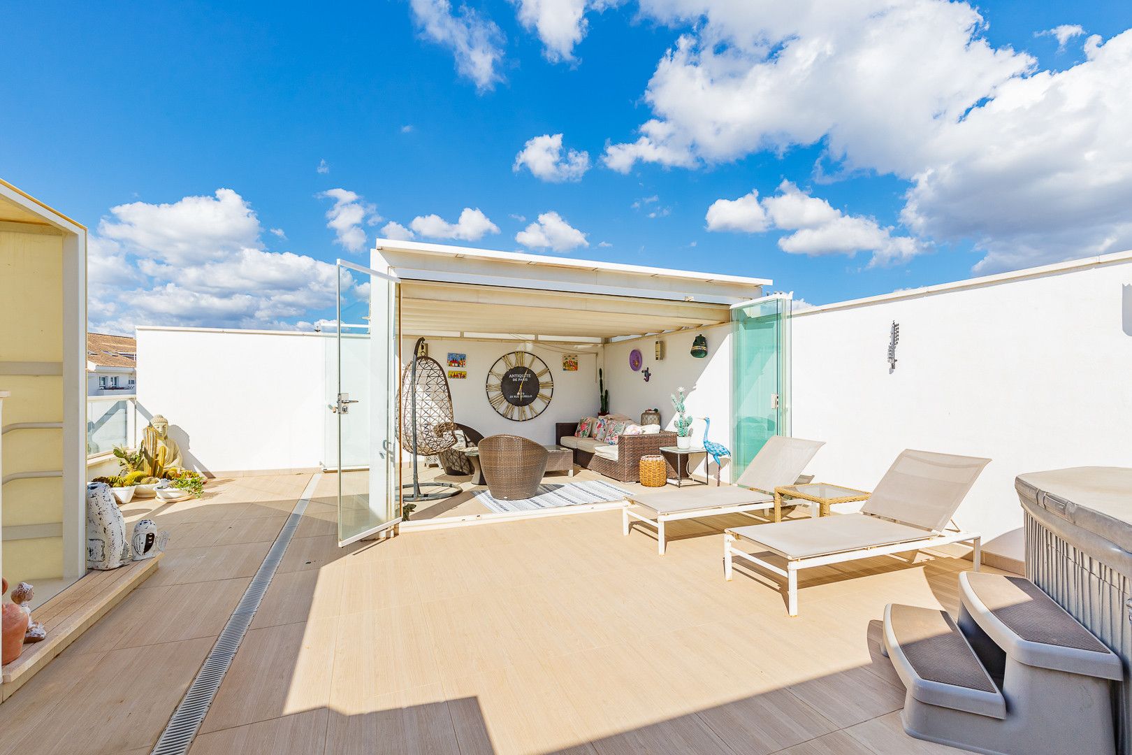 Atico con solarium en la Playa de San Pedro