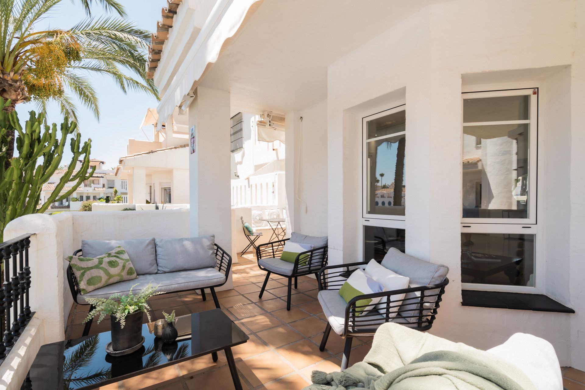 3 BEDROOM APARTMENT CLOSE TO PUERTO BANUS