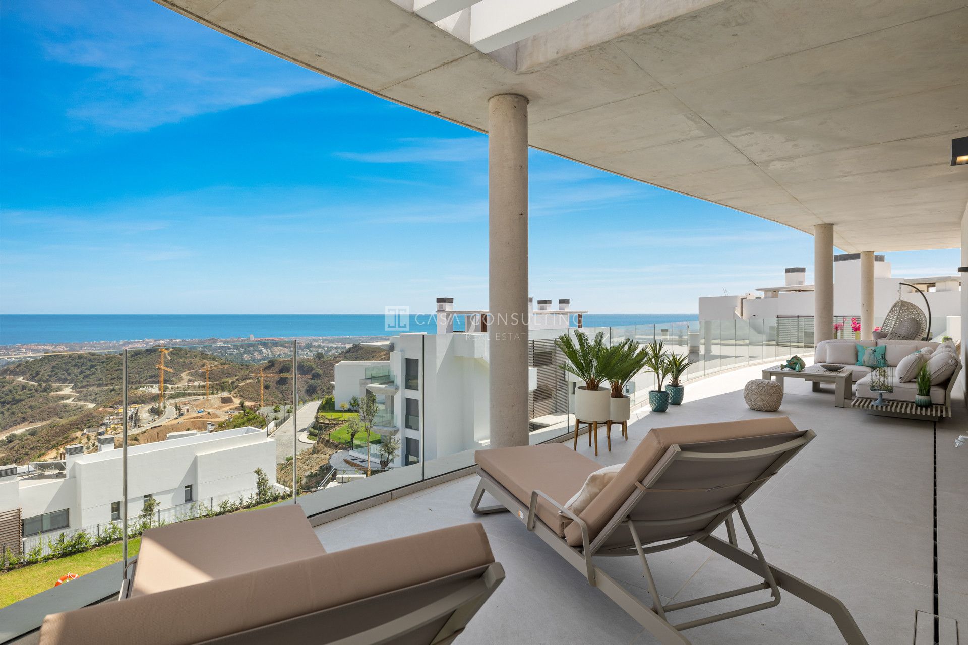 Brand new top quality penthouse, 4 bedrooms, in Quercus, Real de la Quinta, B...